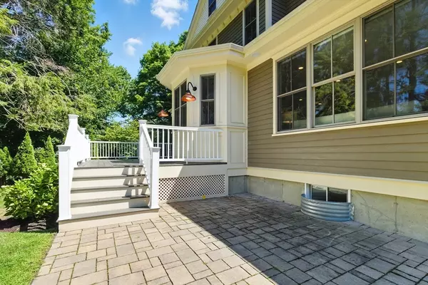 Newton, MA 02459,73 Wendell Road
