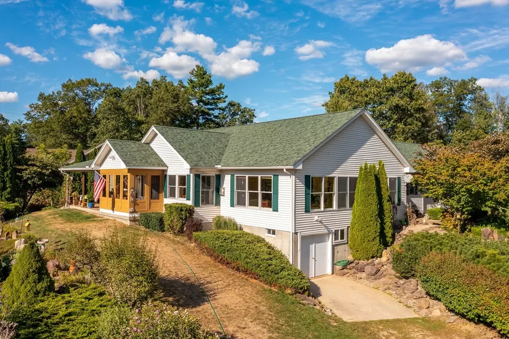 Southampton, MA 01073,21 Old County Road