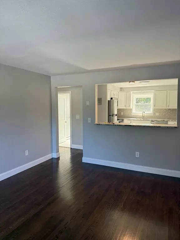 Plainville, MA 02762,15 Washington #9