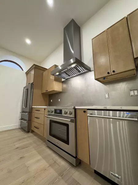 100 Captains Row #104, Chelsea, MA 02150