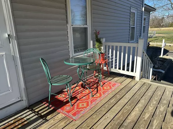 Northampton, MA 01060,41 Old Ferry Rd