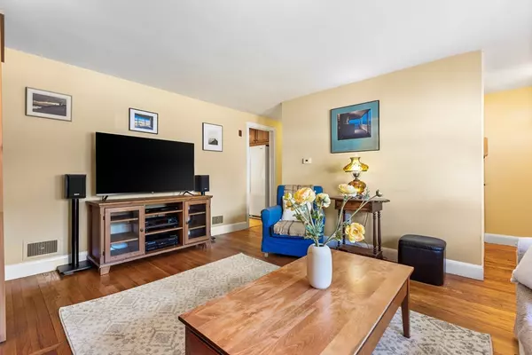 Stoneham, MA 02180,40 Bonad Road