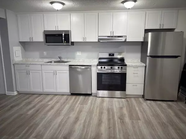 Revere, MA 02151,127 Atlantic Avenue #4