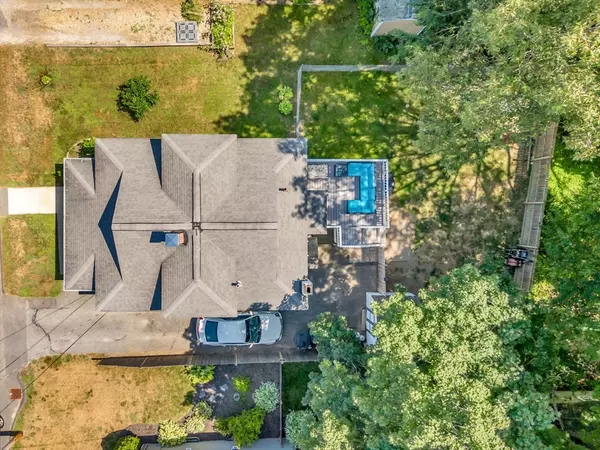 Gardner, MA 01440,16 Douglas Rd