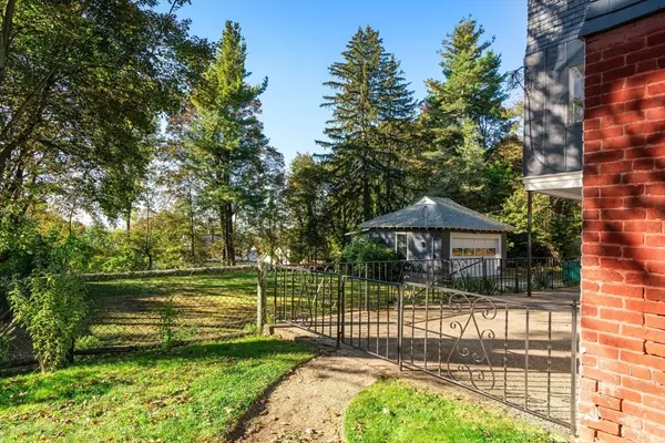 Worcester, MA 01605,37 Kenwood Ave