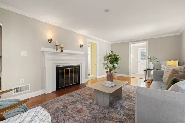 Arlington, MA 02474,74 Princeton Rd