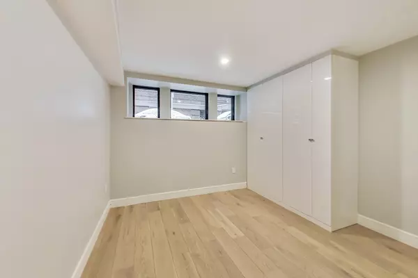 Boston, MA 02113,14 N Bennet St #2