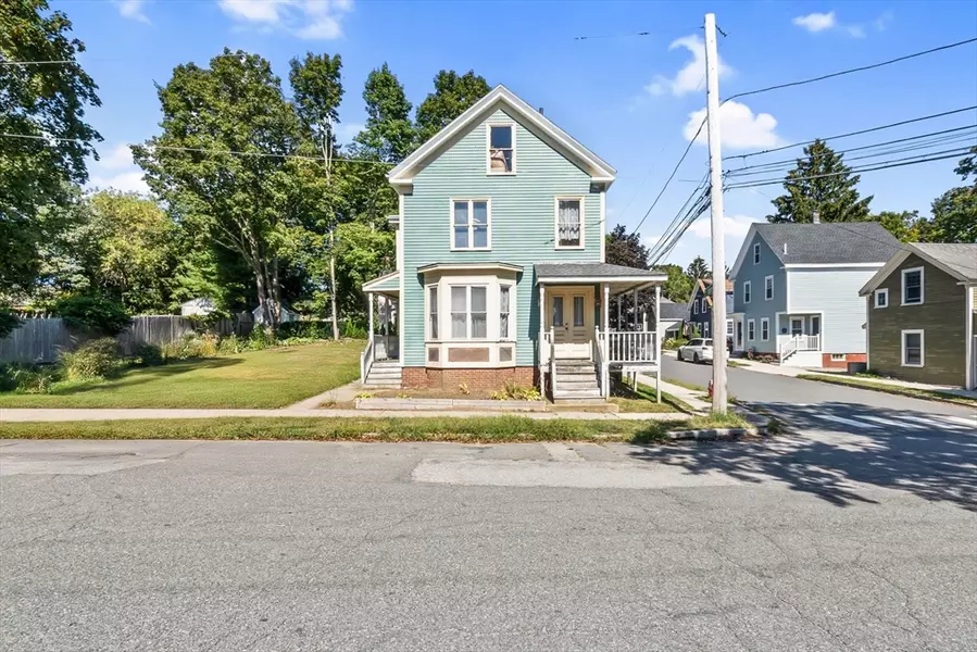 26 Oakland St, Newburyport, MA 01950