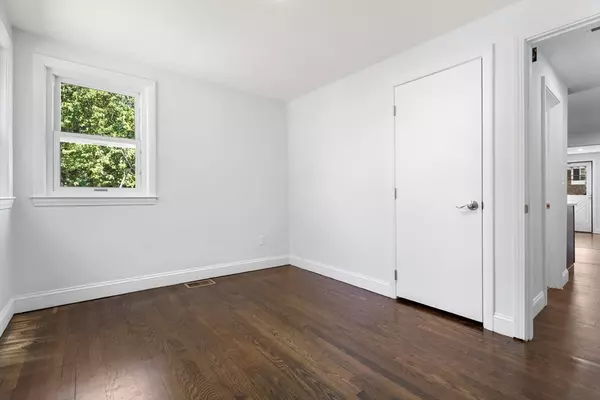 Saugus, MA 01906,50 Bow St