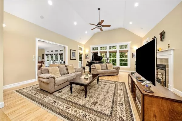 Hanover, MA 02339,44 Stone Meadow Lane