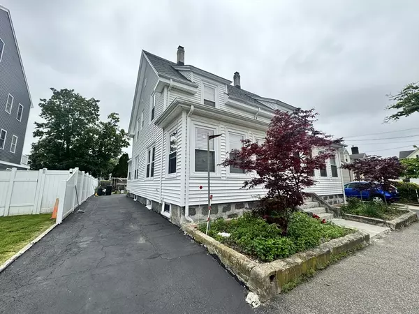 Quincy, MA 02169,114 Intervale St #114