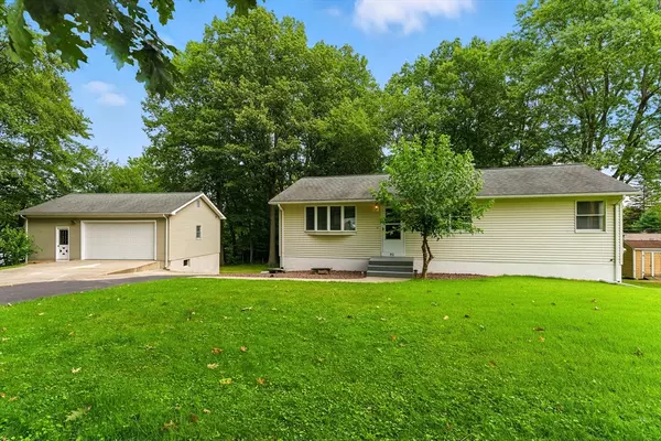 40 Wilfred Street, West Springfield, MA 01089