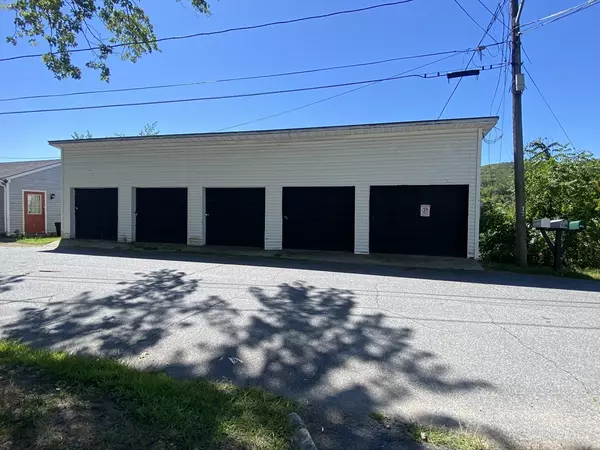 Erving, MA 01344,10 E Prospect St