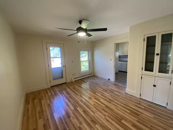 Erving, MA 01344,10 E Prospect St