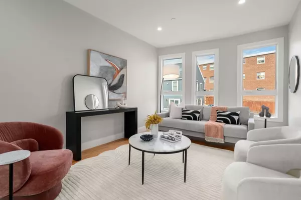 Boston, MA 02124,123-125 Centre St #TH6