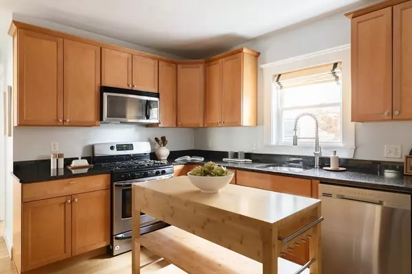 Arlington, MA 02474,128 Thorndike Street #2