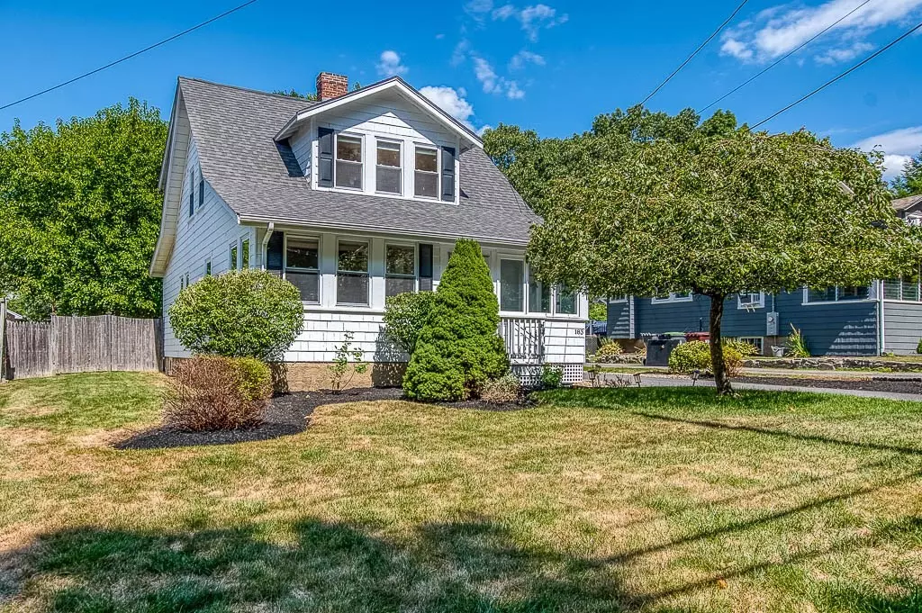 Dedham, MA 02026,183 Grant Ave