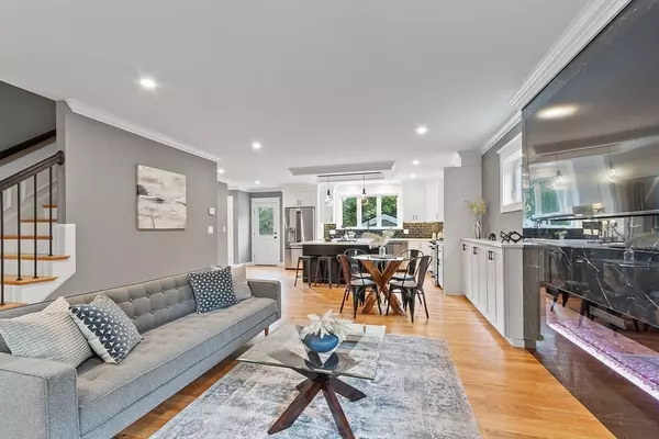 North Reading, MA 01864,15A Park Street #A