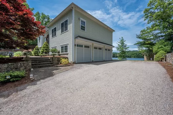 Shrewsbury, MA 01545,1 Temple Ct