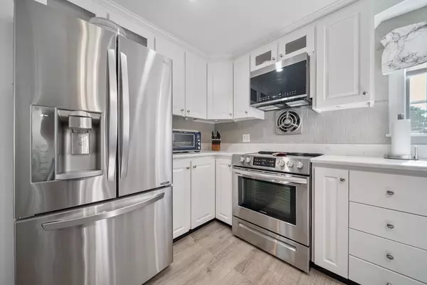 Haverhill, MA 01830,49 Douglas Street