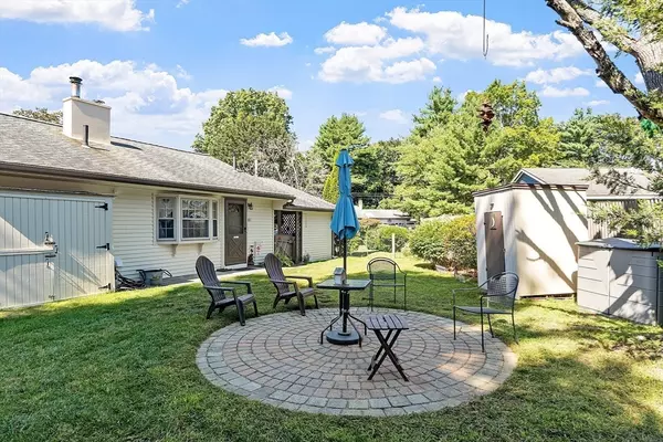 Maynard, MA 01754,8 Turner Road