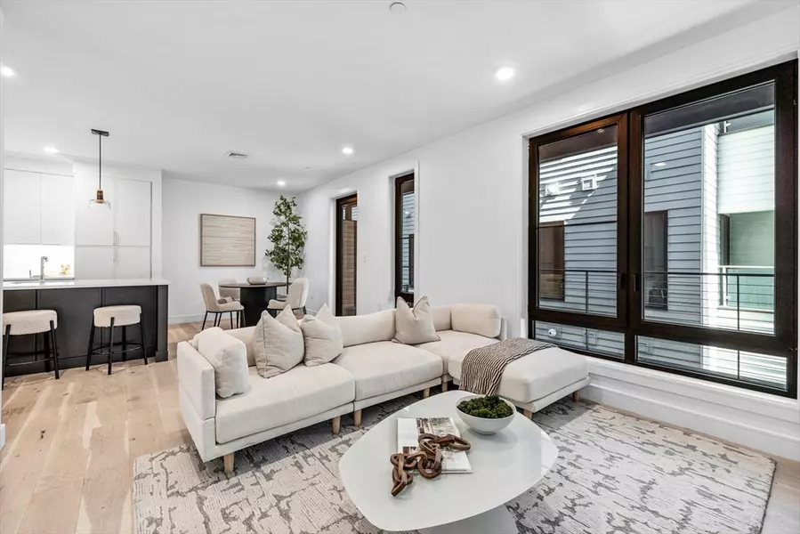 33 A St. #404, Boston, MA 02127