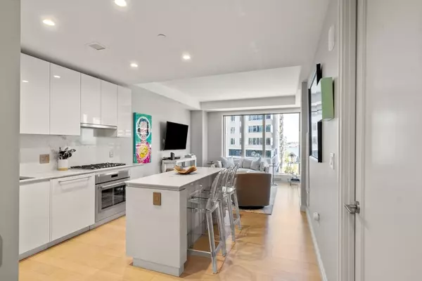 Boston, MA 02210,133 Seaport Boulevard #716