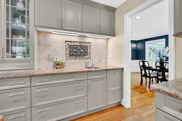 Wilbraham, MA 01095,5 Hilltop Park