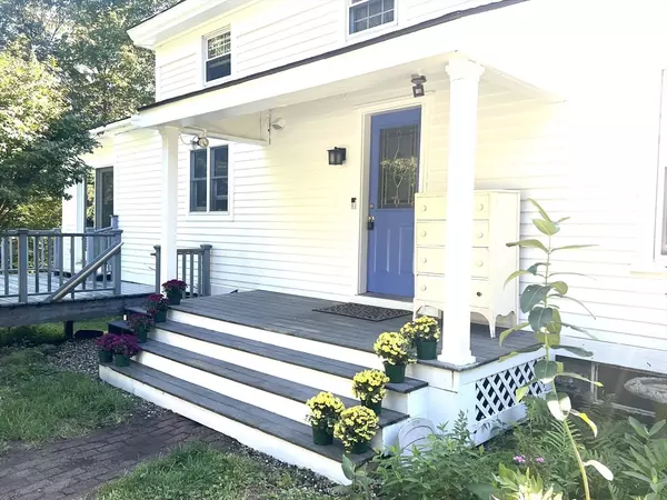 Bernardston, MA 01337,42 South St