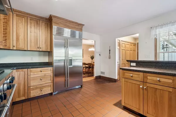 Georgetown, MA 01833,5 Lee Way