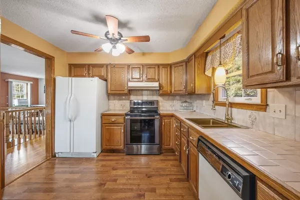 New Bedford, MA 02745,210 Heritage Drive