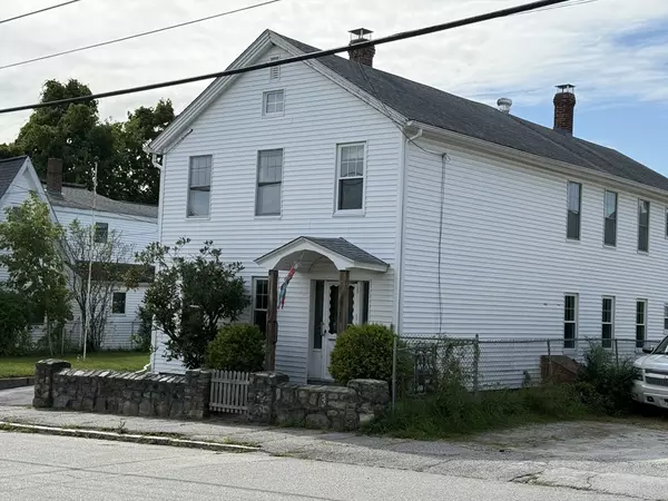 Dudley, MA 01571,13 Oxford Ave