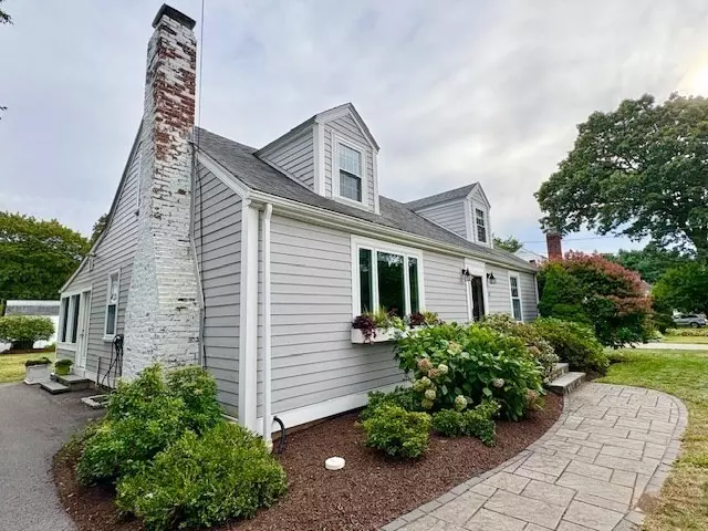 20 Magnolia Street, Framingham, MA 01701