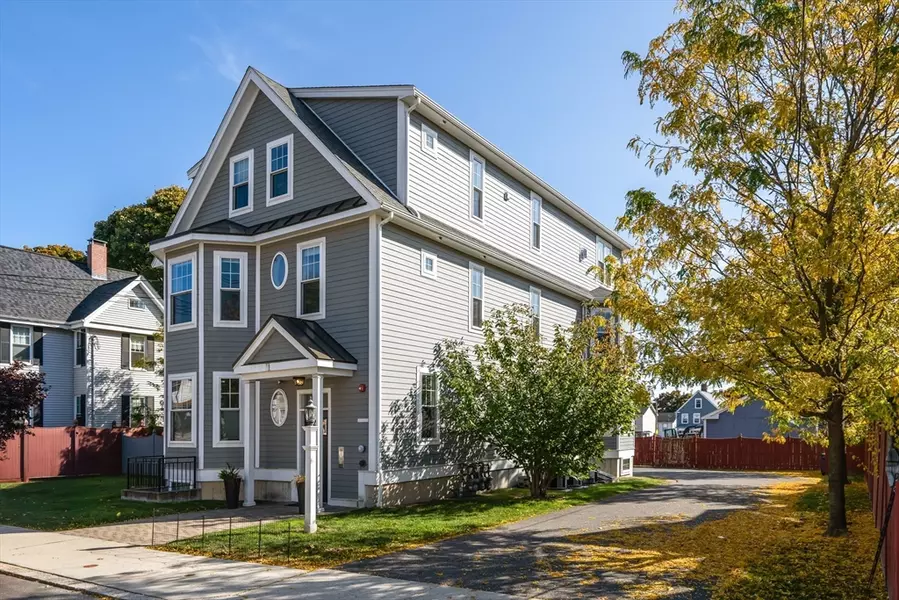 22 Chickatawbut Street #U2, Boston, MA 02122