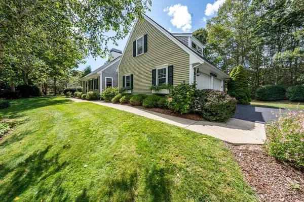 Barnstable, MA 02637,67 Spyglass Hill Road