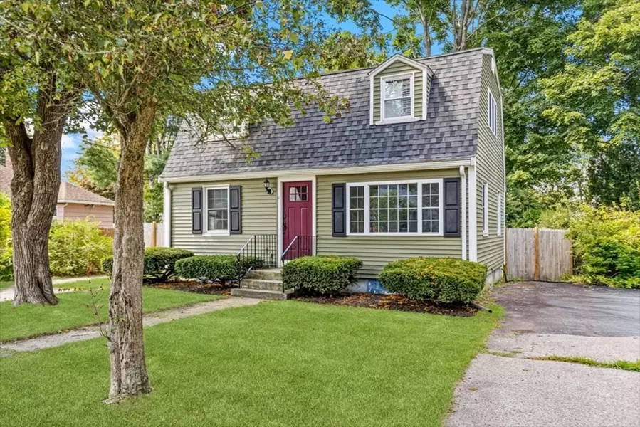 11 Thayer Ave, Weymouth, MA 02188