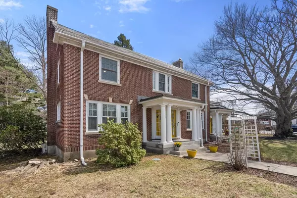 Milton, MA 02186,128 Blue Hills Pkwy