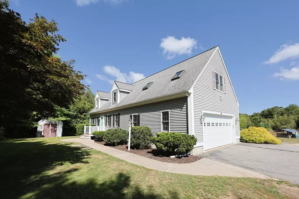Berkley, MA 02779,67 Sanford St.