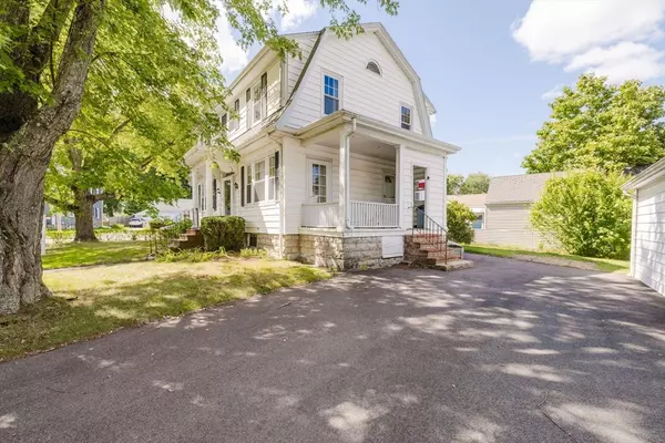 Taunton, MA 02780,2 Elmhurst St