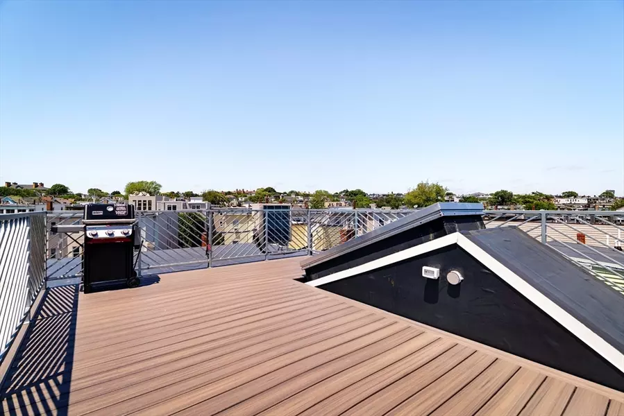 304 Paris Street #3, Boston, MA 02128