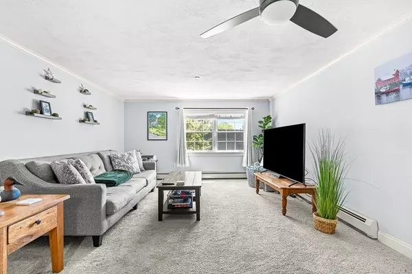 Beverly, MA 01915,31 Elliott St #2B