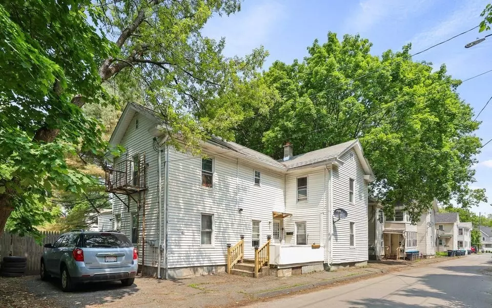 Pittsfield, MA 01201,21 Pleasant St
