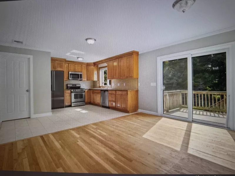 323 Commercial #3, Braintree, MA 02184