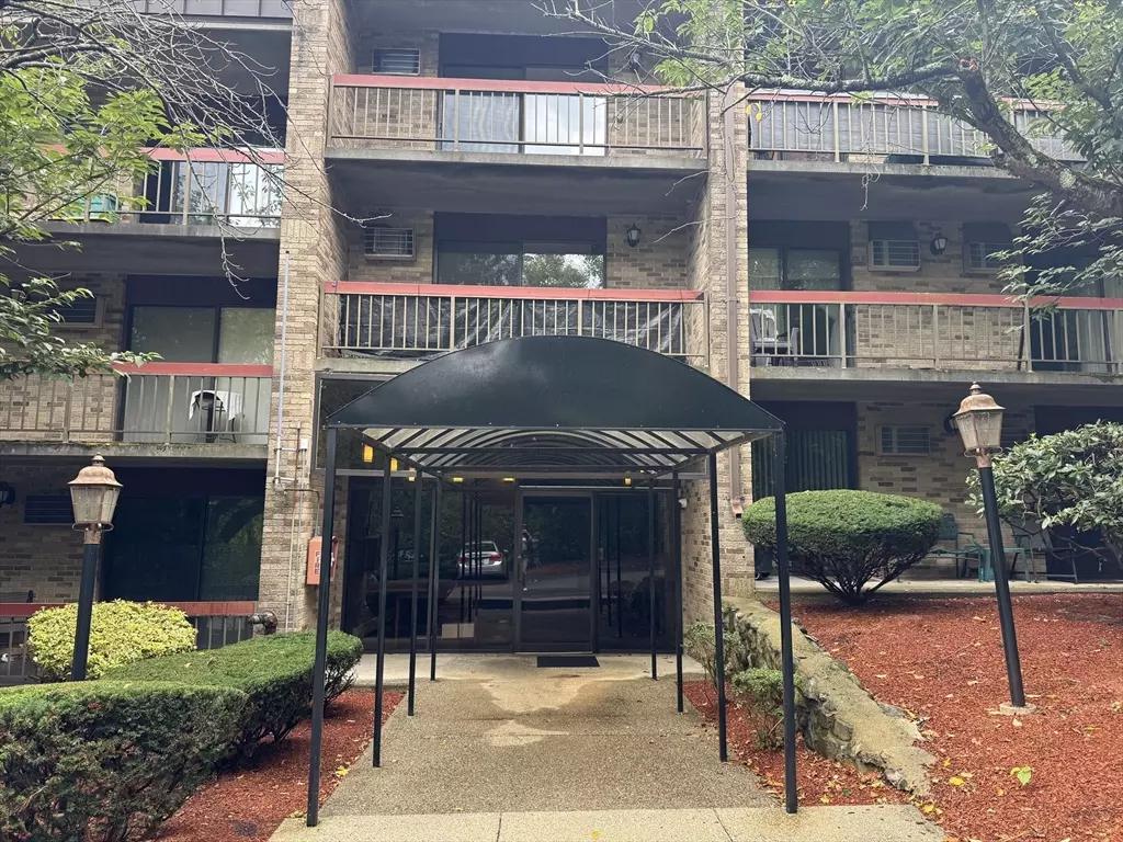Woburn, MA 01801,59 Cambridge Rd #305