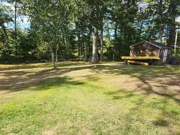 Sherborn, MA 01770,168 Woodland St