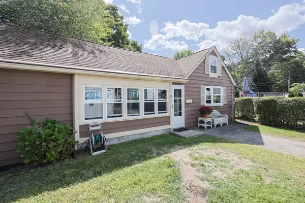 Taunton, MA 02780,33 Monroe St