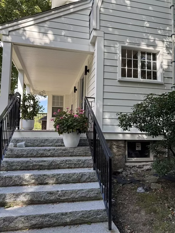 Newton, MA 02467,62 Crosby Street #Unit 1
