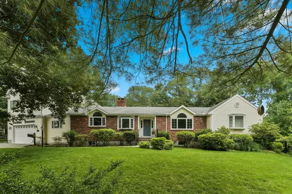 1 Fox Hunt Lane, Winchester, MA 01890