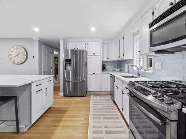 Pembroke, MA 02359,31 Hillcrest Dr