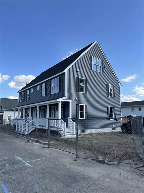 Springfield, MA 01105,19-23 Pine Street Court